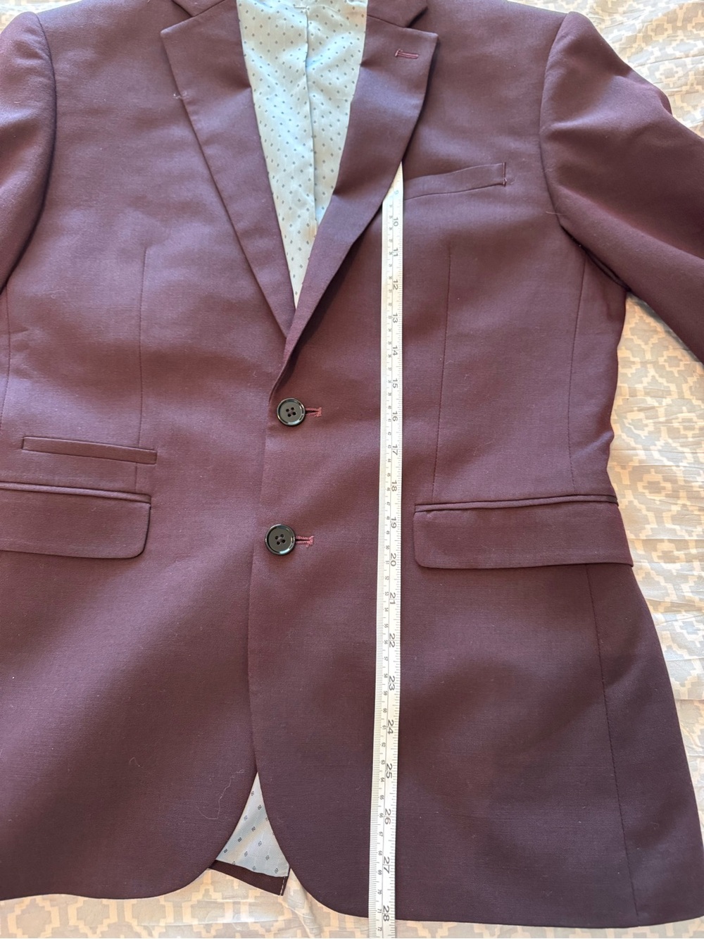 Express Men's Burgundy
Two-Button Wool Blend Jacket - Slim Size 36S x36C - Picture 9 of 14